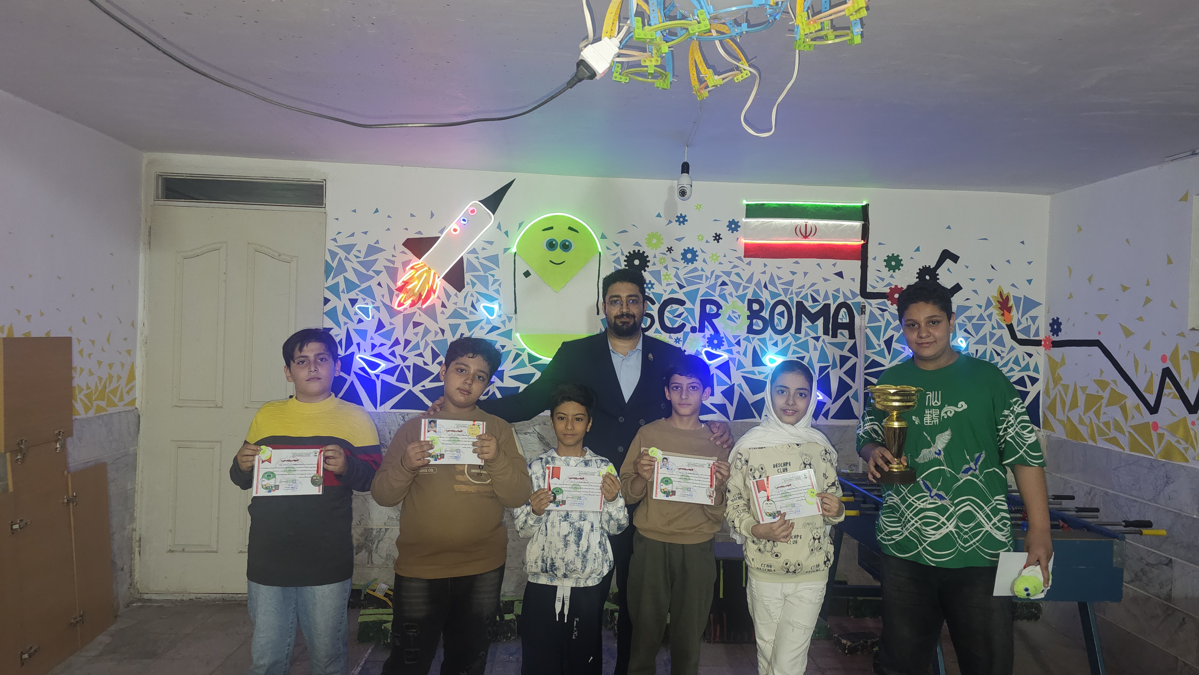 ترم 1 الکترونیک (ب)